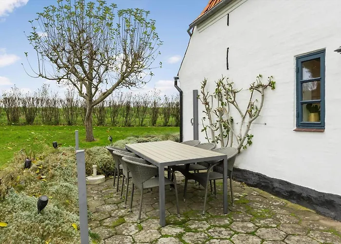 Ae293-aeroskobing-stokkeby-hovedgade-19 Feriehus Ærøskøbing